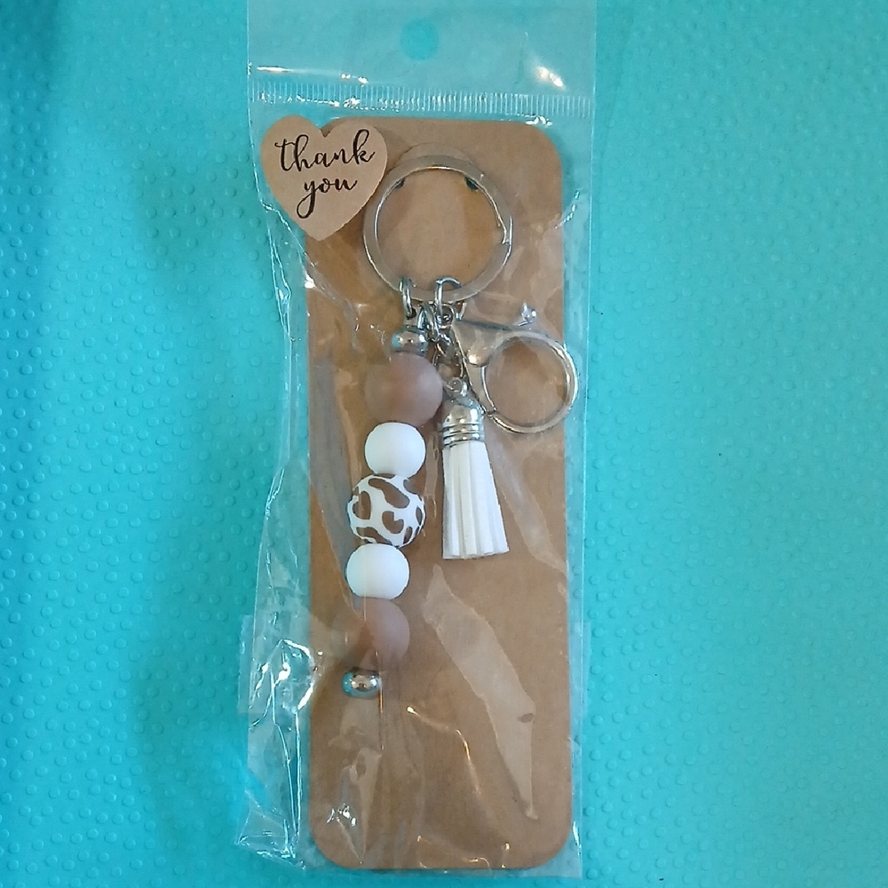 Stylish Keychain with Tassel and Beads